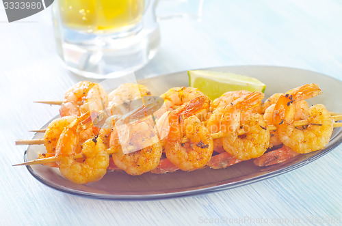 Image of shrimps and beer