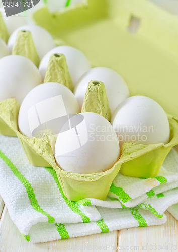 Image of raw eggs
