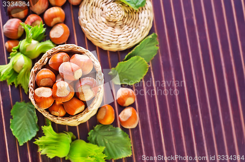 Image of hazelnuts