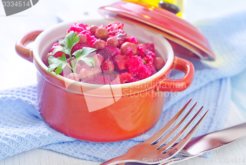 Image of salad with beet
