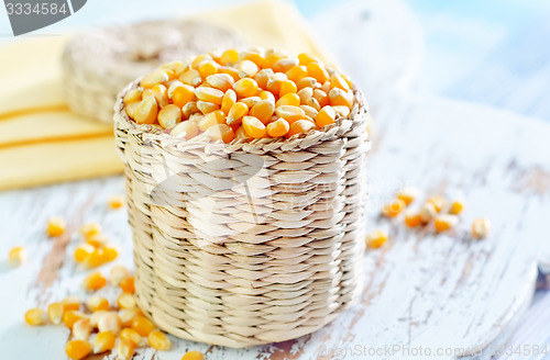 Image of corn and oil