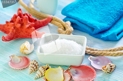 Image of sea salt and shells