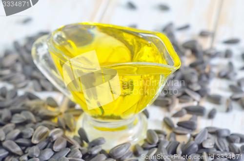 Image of sunflower oil