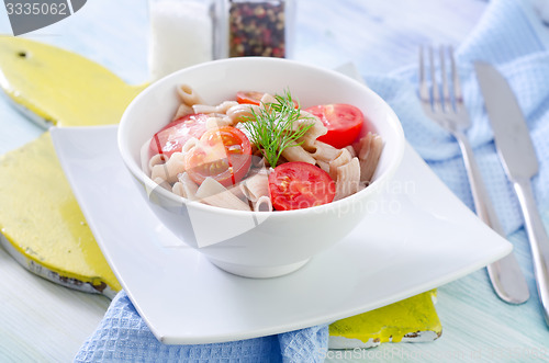 Image of pasta and tomato