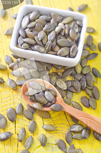 Image of pumpkin seed