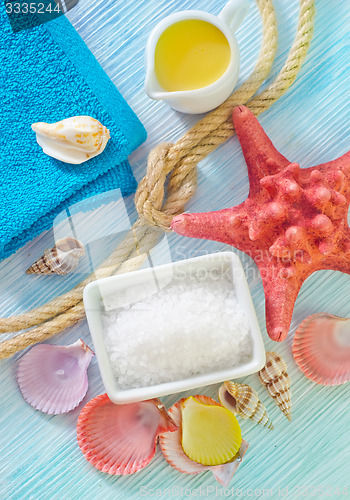 Image of sea salt and shells