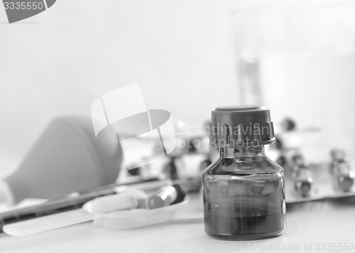 Image of tablets and pills