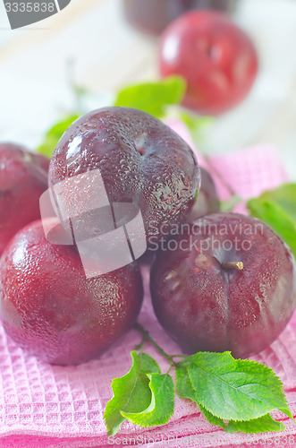 Image of plums