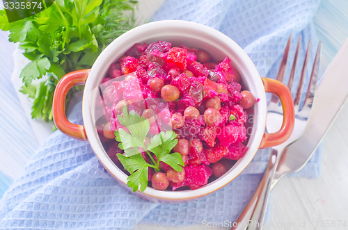 Image of salad with beet