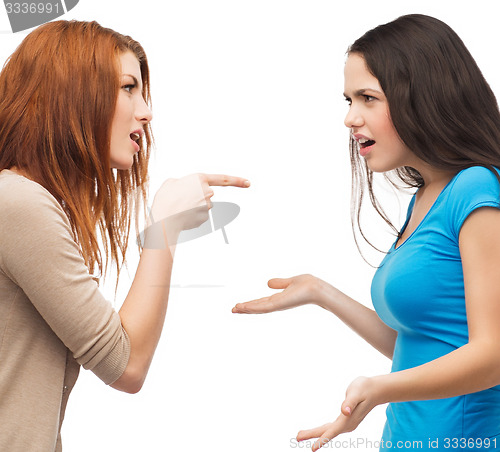 Image of two teenagers having a fight