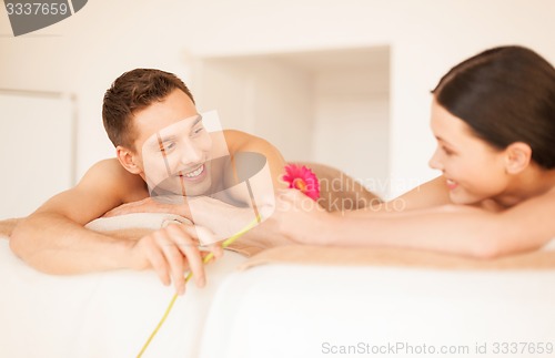 Image of couple in spa