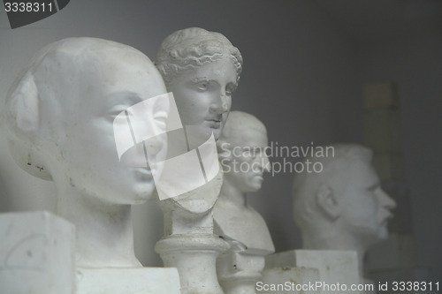 Image of cast heads