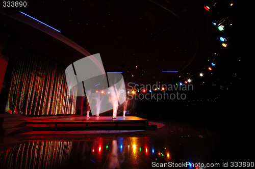 Image of Dancers in a nightclub