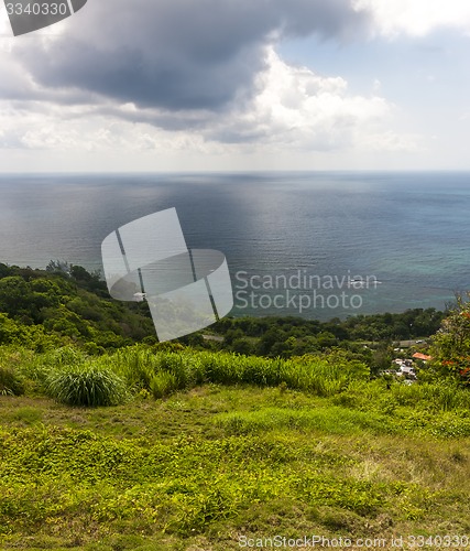 Image of Caribbean beach on the northern coast of Jamaica