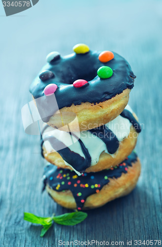 Image of donuts