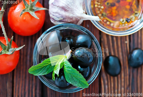 Image of olive and oil