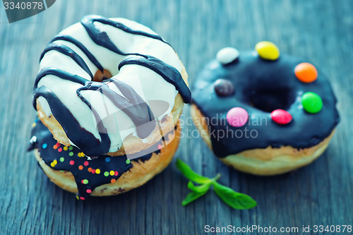 Image of donuts