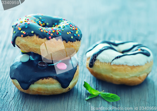 Image of donuts