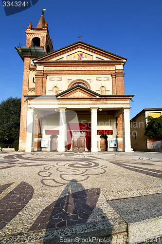 Image of parabiago   the old   church  closed brick tower sidewalk  lomba