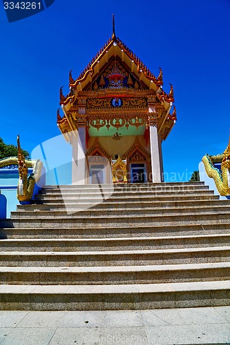 Image of kho samui bangkok in thailand incision step