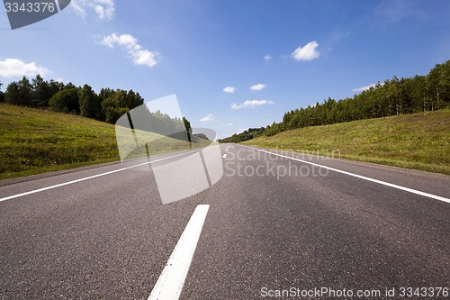 Image of the asphalted road 