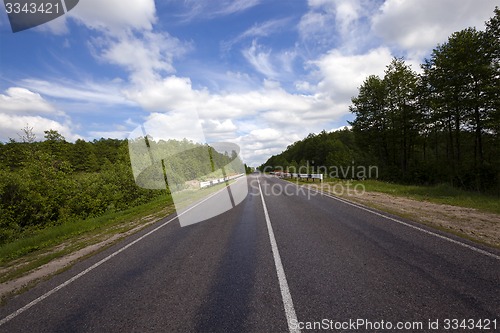 Image of the asphalted road 
