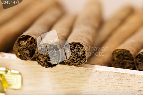 Image of cigars  