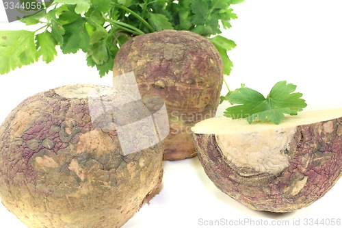 Image of yellow Turnip with parsley