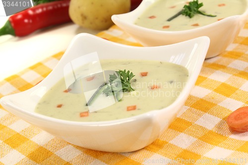 Image of fresh vegetable creme soup