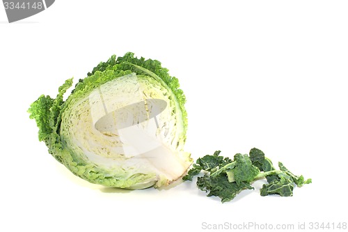 Image of savoy cabbage halve