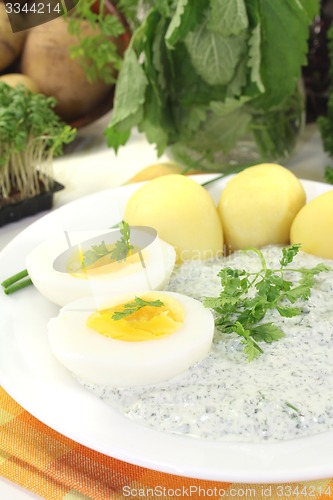 Image of Frankfurt green sauce with chervil