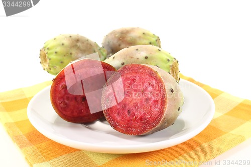 Image of succulent cactus figs
