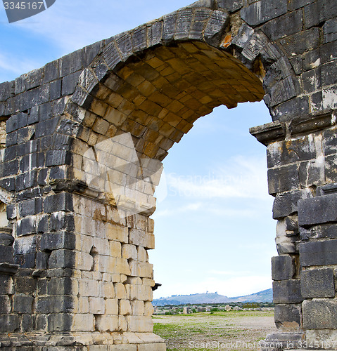 Image of volubilis in morocco africa the old roman deteriorated monument 