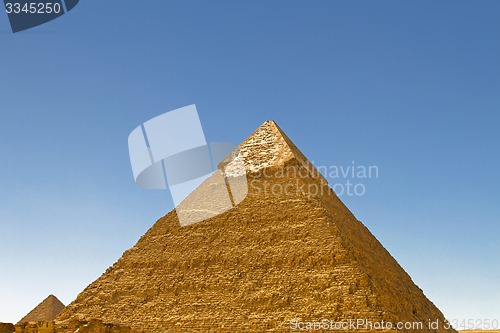 Image of Pyramid of Chefren