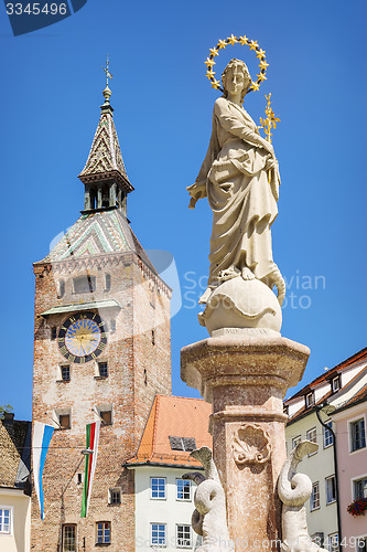 Image of Schmalzturm with Mary fountain