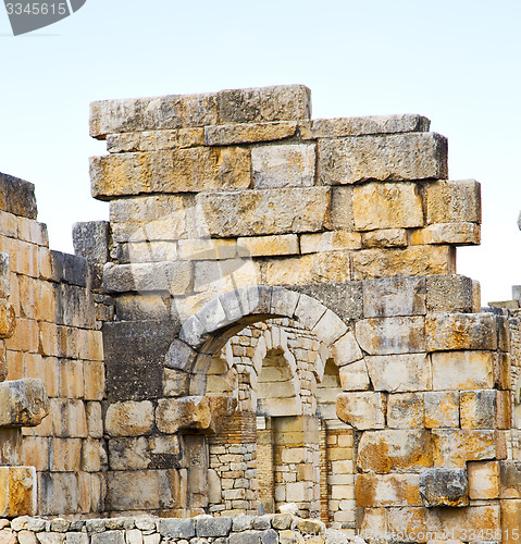 Image of volubilis in morocco africa the old roman deteriorated monument 