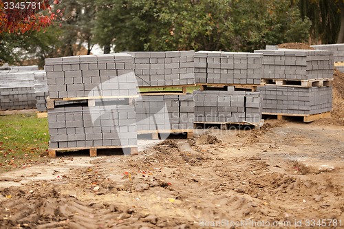 Image of paving slabs 