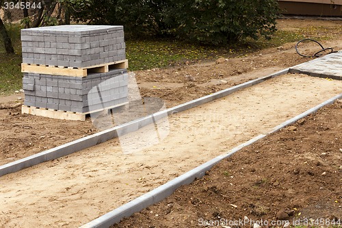 Image of paving slabs  