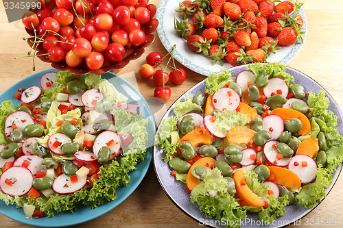 Image of Salads and fruits.