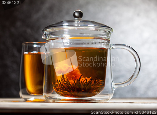 Image of green tea with flower