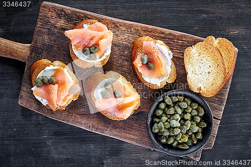 Image of toasted bread with smoked salmon