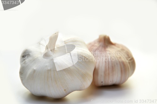 Image of Two Garlic bulbs