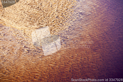 Image of Red Wavy sand texture