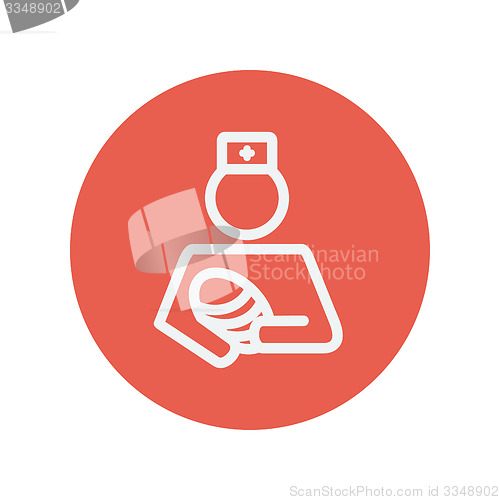 Image of Nurse holding the baby thin line icon