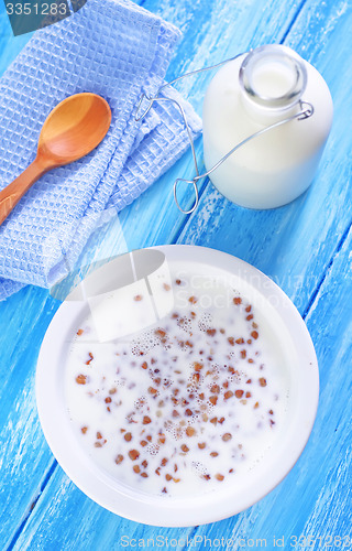Image of buckwheat with milk