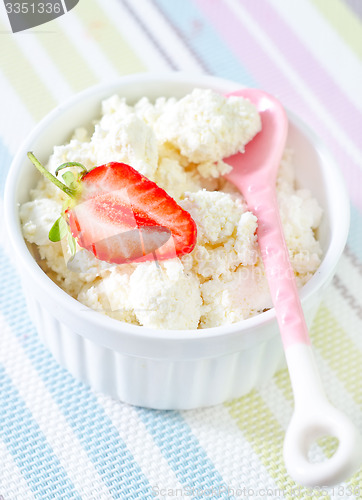 Image of cottage with strawberry