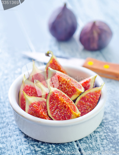 Image of fresh figs