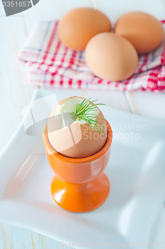 Image of boiled eggs