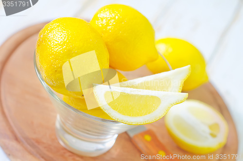 Image of lemons