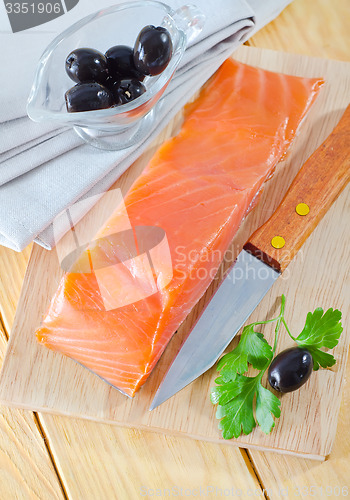 Image of raw salmon